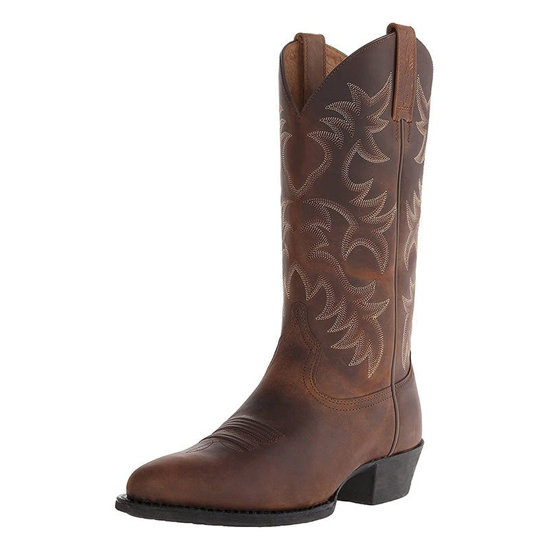 Schwarze Cowboystiefel aus Leder in seitlicher Detailansicht mit Absatz