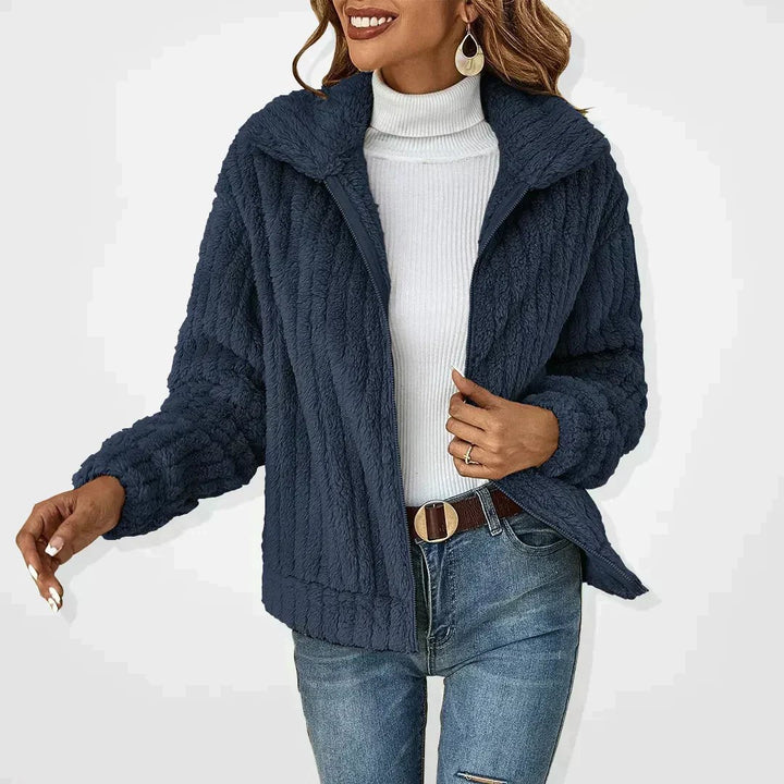Dunkelblaue Fleecejacke mit Reißverschluss und strukturiertem Plüschmaterial
