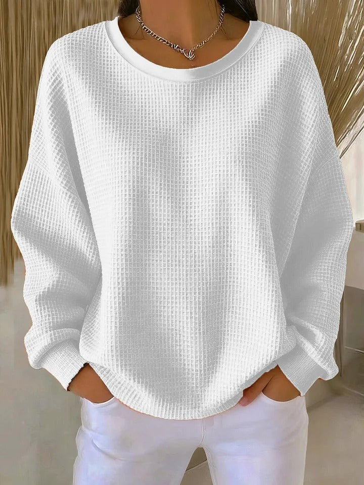 Weißer Oversize-Pullover mit Waffelmuster und legerem Rundhalsausschnitt