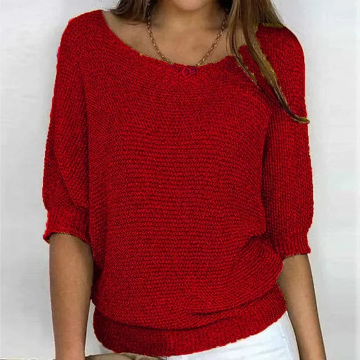 Roter Strickpullover mit weitem Ausschnitt und Fledermausärmeln