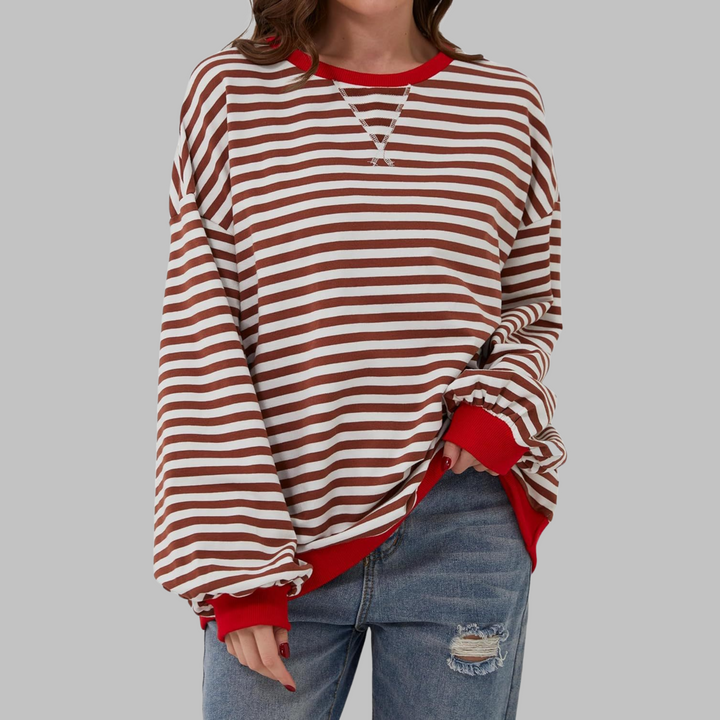 Oversize-Sweatshirt mit rostbraun-weißem Streifenmuster und rotem Kontrastbund