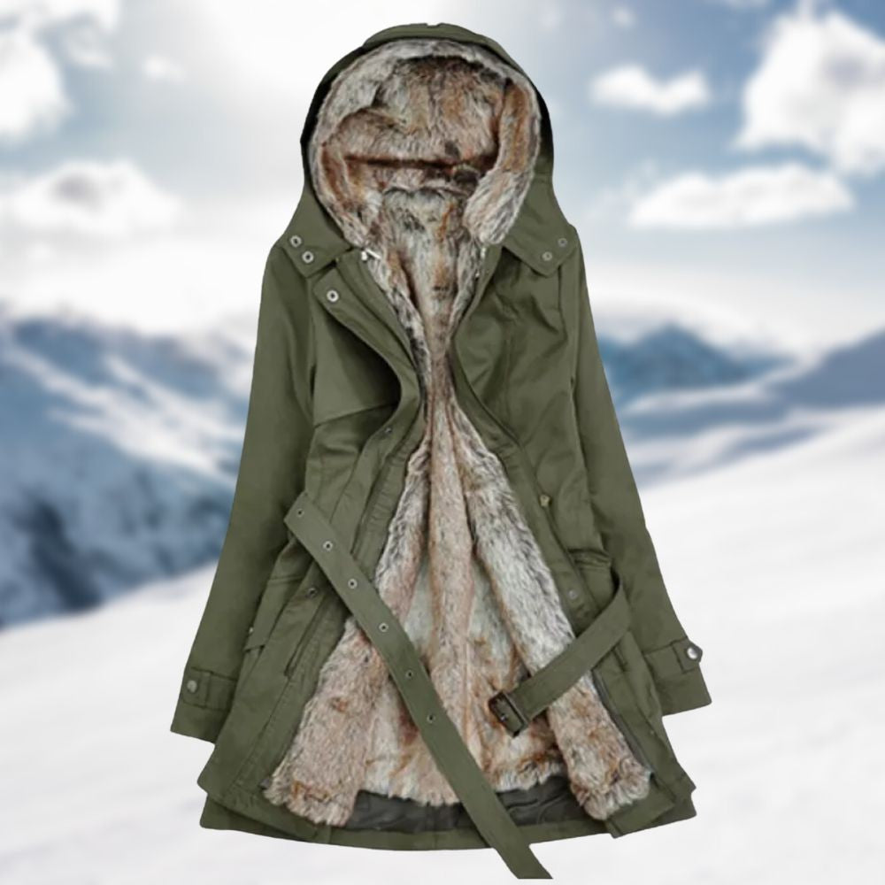 Olivgrüner Parka mit Kunstfellfutter und Kapuze im Winterlook