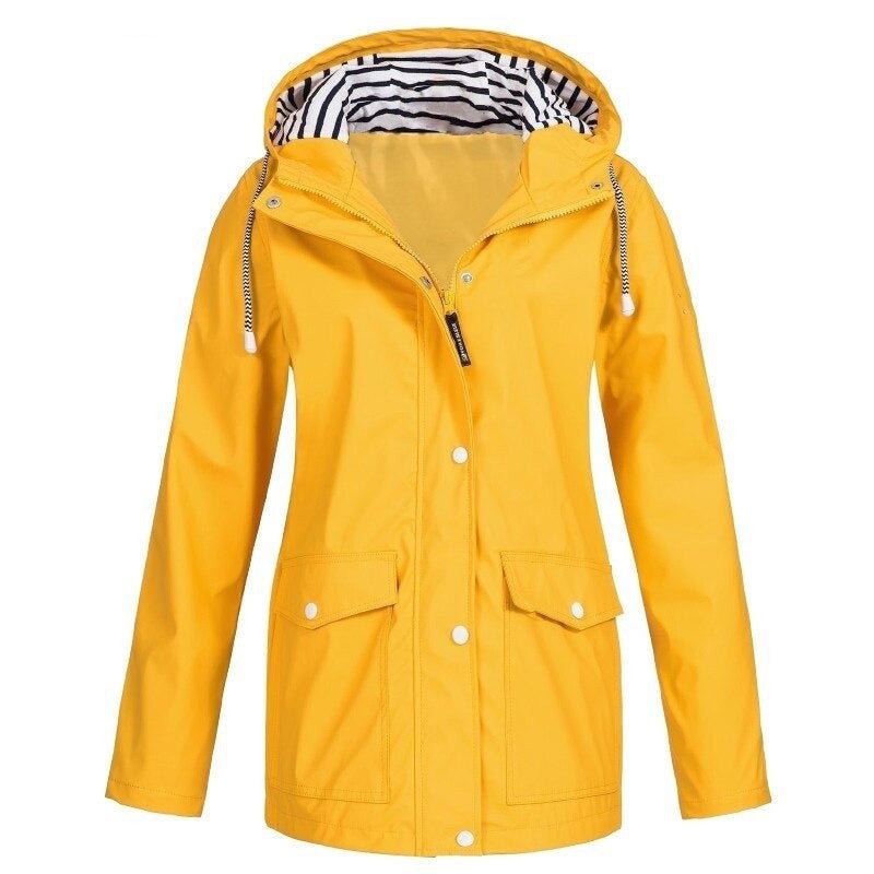 Gelbe Outdoor-Wanderjacke mit Kapuze und Druckknöpfen