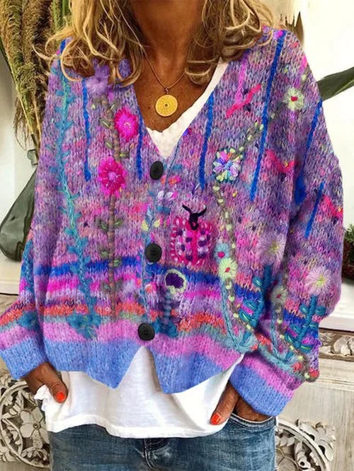 Cardigan lila mit floraler Stickerei und Marienkäfer-Motiv