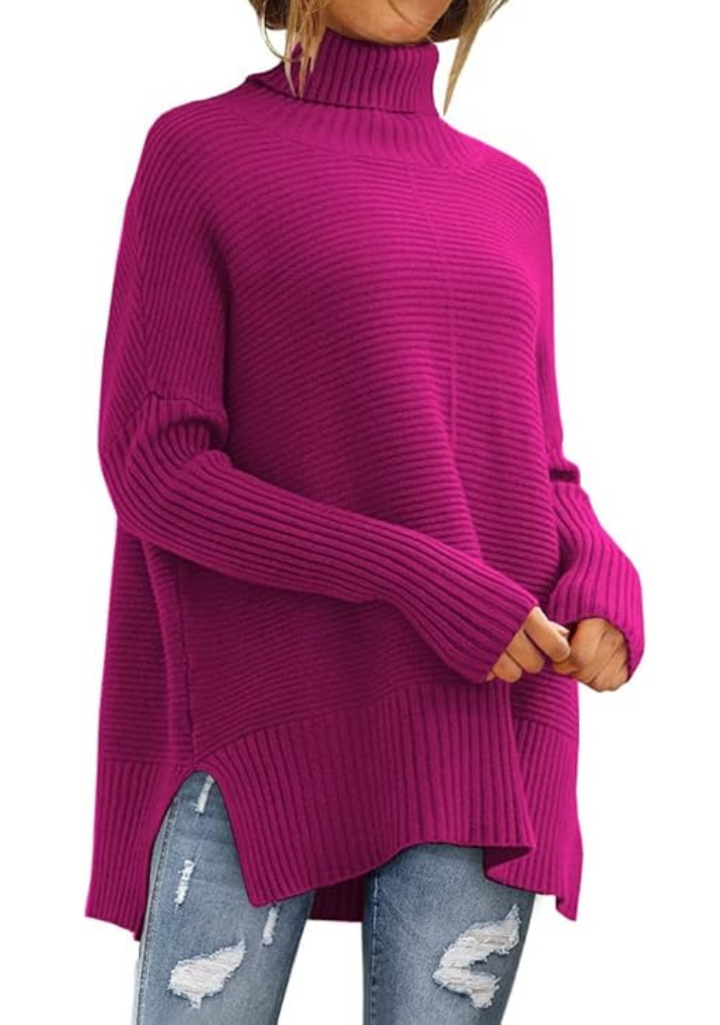 Pinkfarbener Rollkragenpullover im Rippstrick mit lockerer Passform
