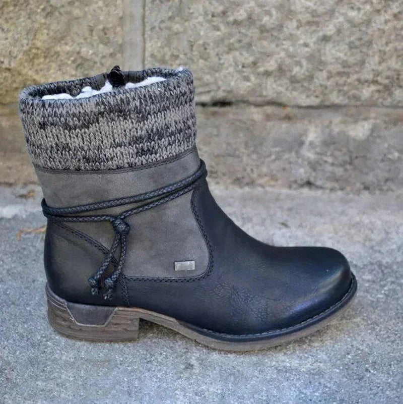 Schwarze Damenstiefelette mit Strickmanschette und grauem Wildlederdetail