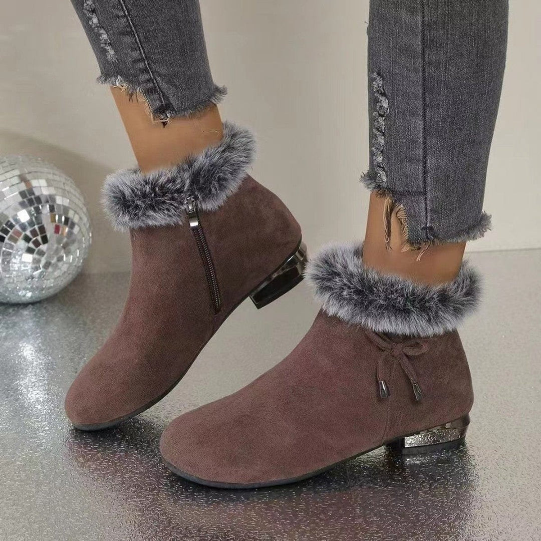 Bordeauxrote Wildleder Stiefeletten mit Kunstfell-Abschluss und Schleifendetail