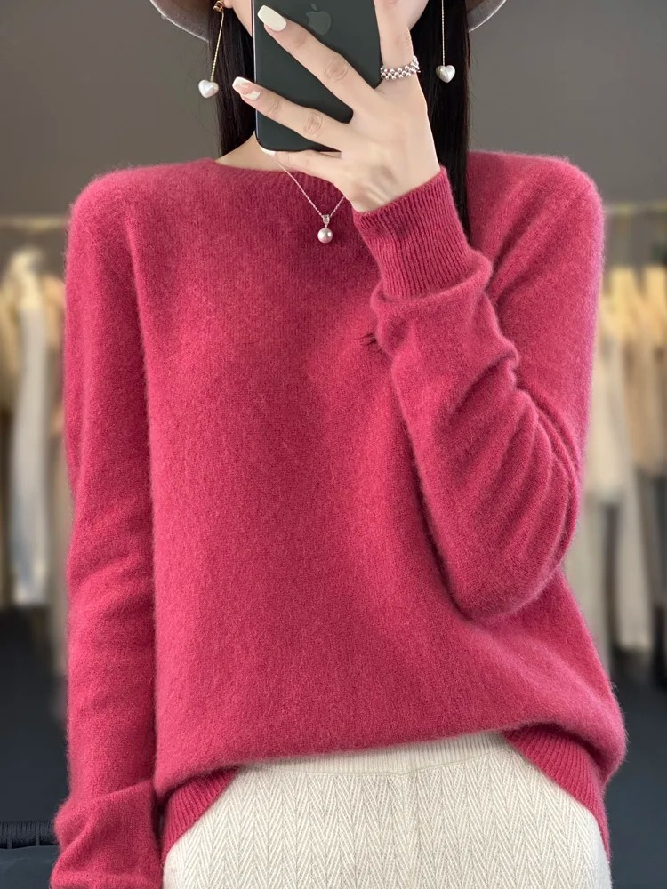 Pinkfarbener Strickpullover mit rundem Ausschnitt und weicher Wollqualität