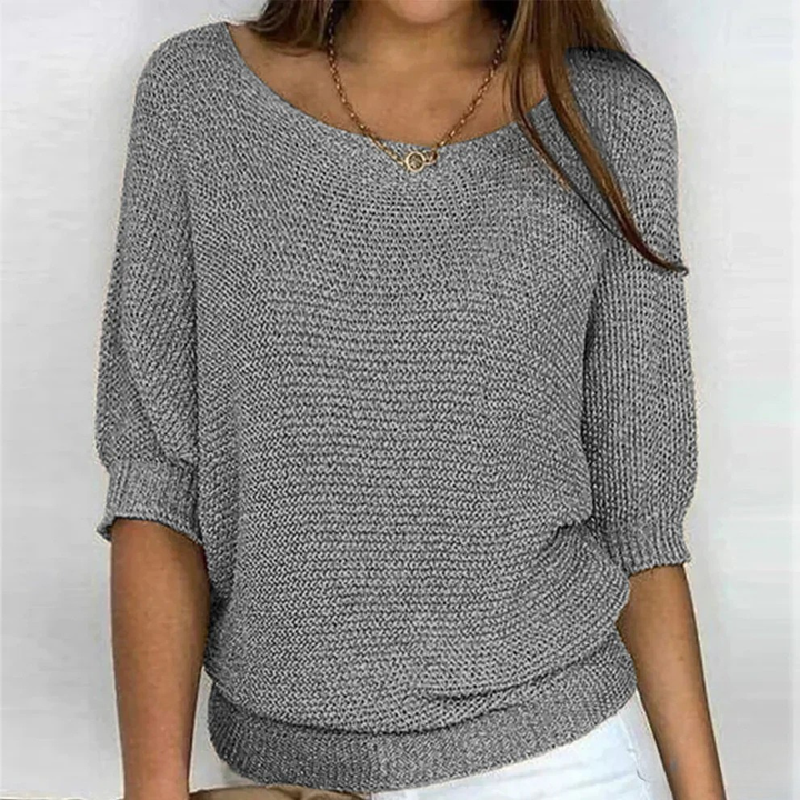 Grauer Strickpullover mit weitem Ausschnitt und Halbarm, meliertes Garn