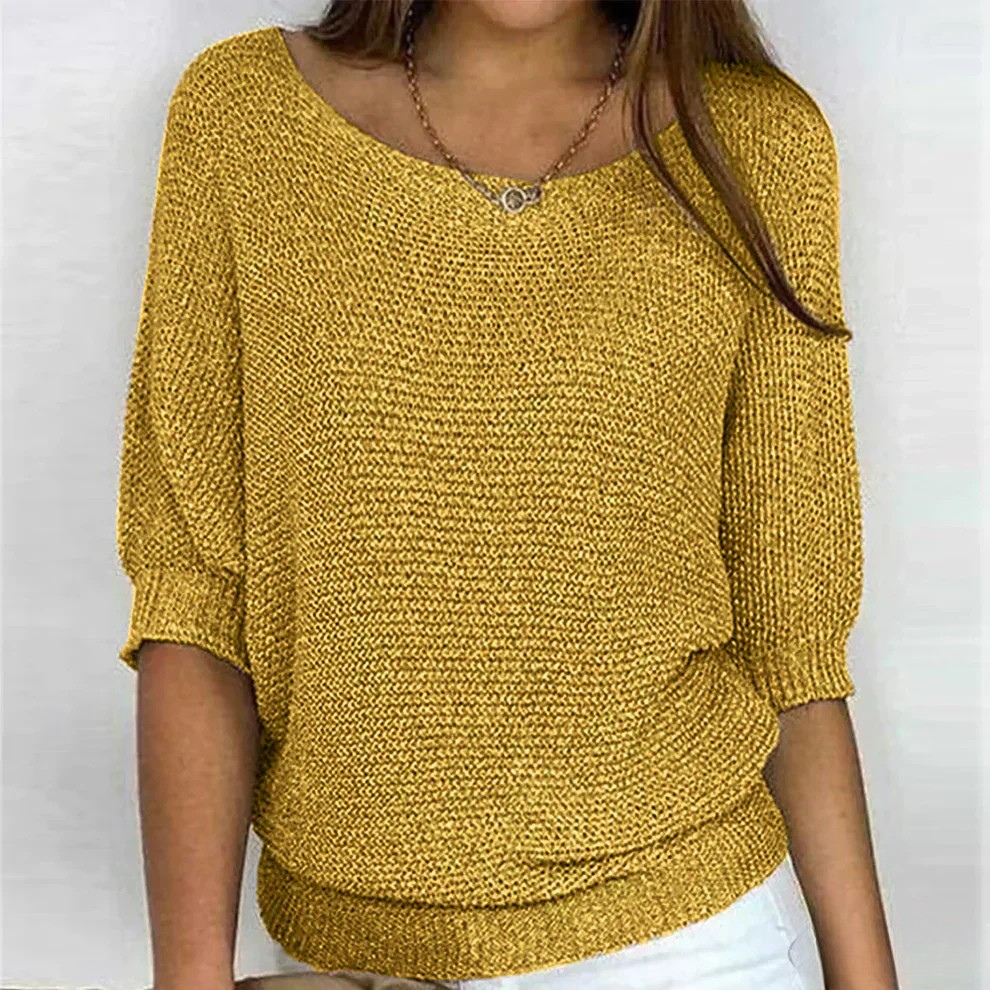 Senfgelber Strickpullover mit weitem Ausschnitt und lockerer Passform