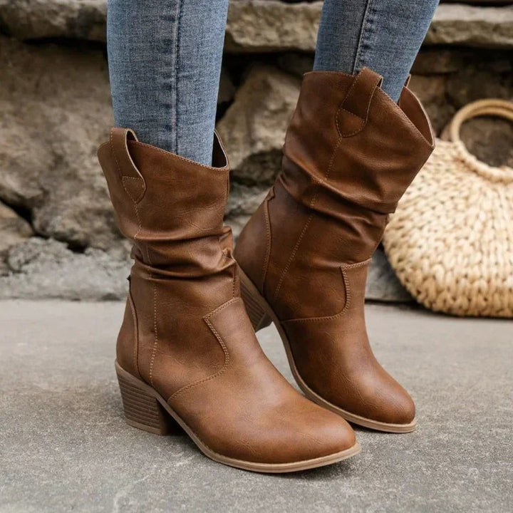 Braune Slouch-Stiefel im Cowboy-Stil mit Blockabsatz und Wildlederoptik