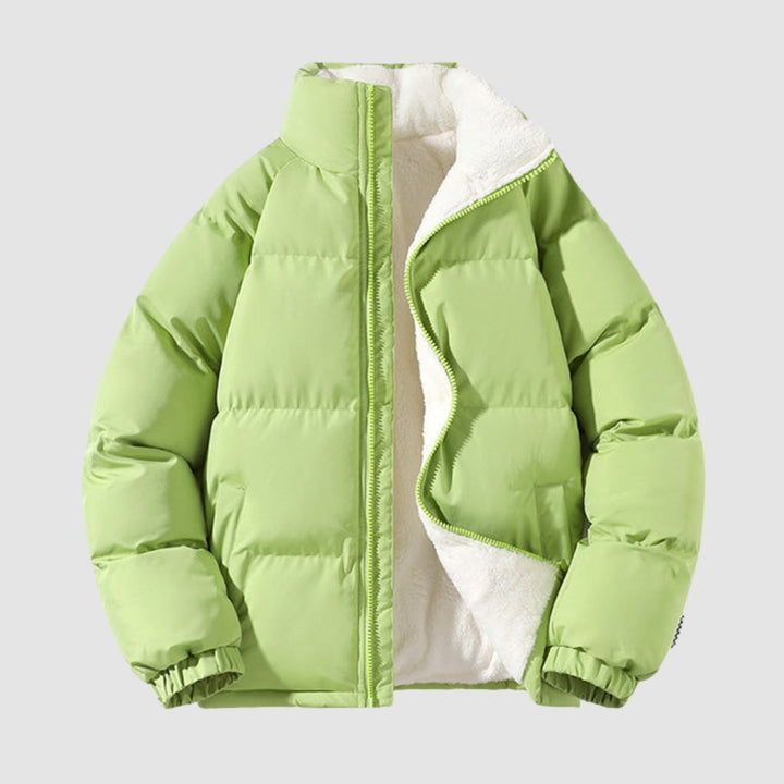 Hellgrüne Pufferjacke mit weißem Fleecefutter und Stehkragen ausgebreitet