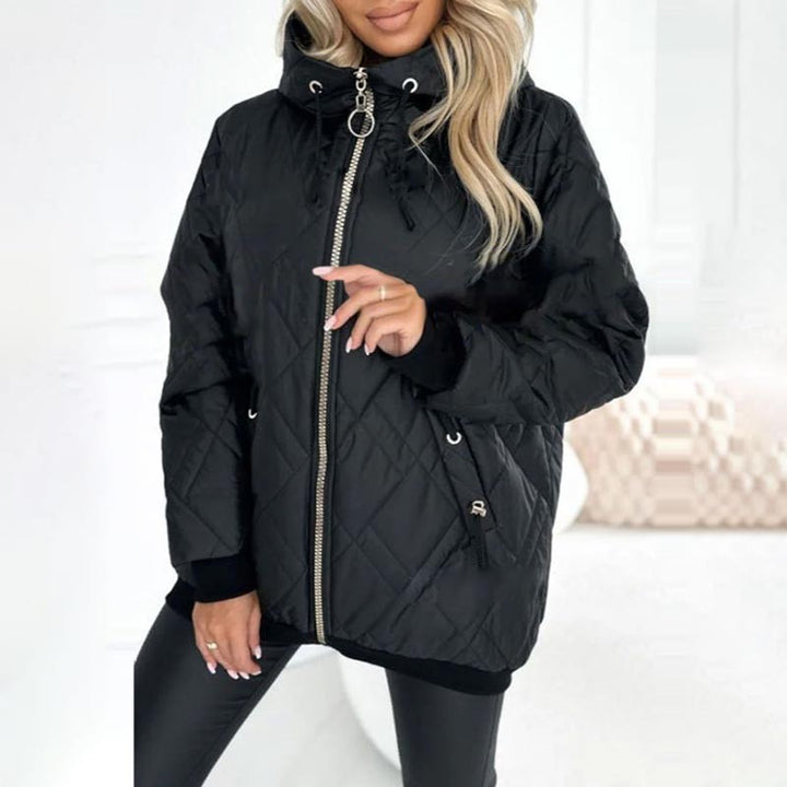Schwarze Winterjacke mit Kapuze, Steppmuster und Kordelzug