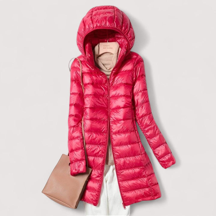 Steppjacke in Pink mit Kapuze und langen Ärmeln, glänzendes Material