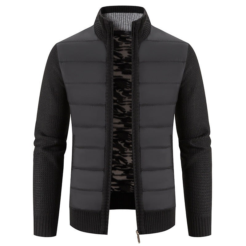 Steppjacke dunkelgrau mit schwarzen Strickärmeln und Stehkragen