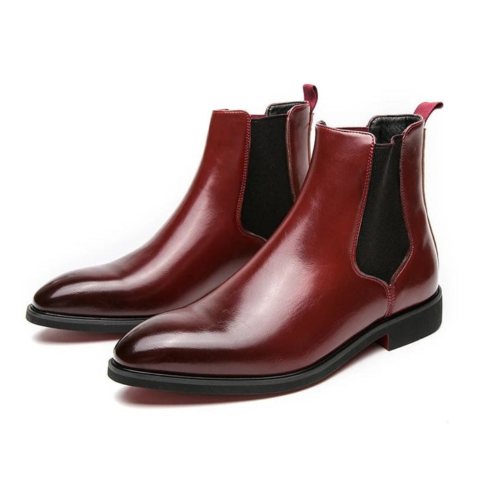 Weinrote Chelsea Boots mit elastischem Seiteneinsatz aus Leder