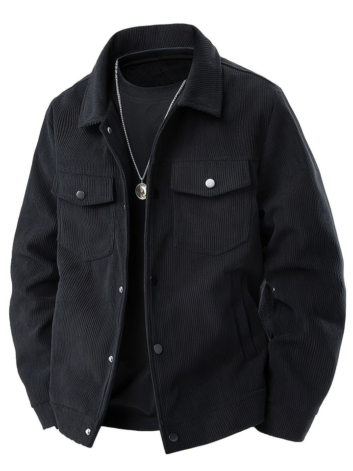 Schwarze Herren-Cordjacke mit Druckknöpfen und aufgesetzten Taschen