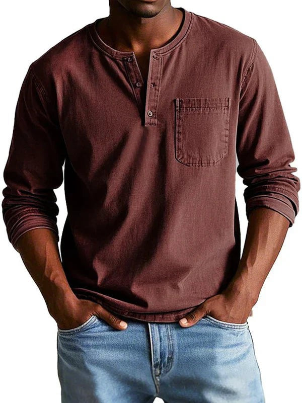 Bordeauxrotes Langarm-Henleyshirt mit Brusttasche im Vintage-Stil