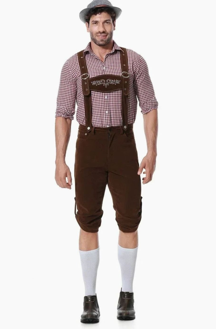 Braune Trachtenlederhose mit Hosenträgern kombiniert mit rot-weißem Karohemd