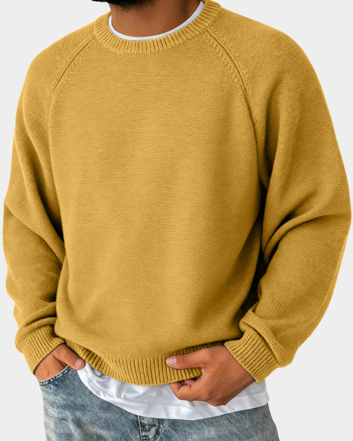 Senfgelber Rundhalspullover aus strukturierter Strickware, Herren