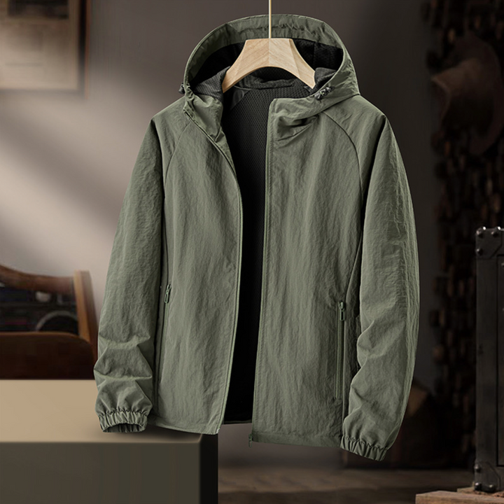 Olivgrüne Herrenjacke mit Kapuze und Reißverschlusstaschen