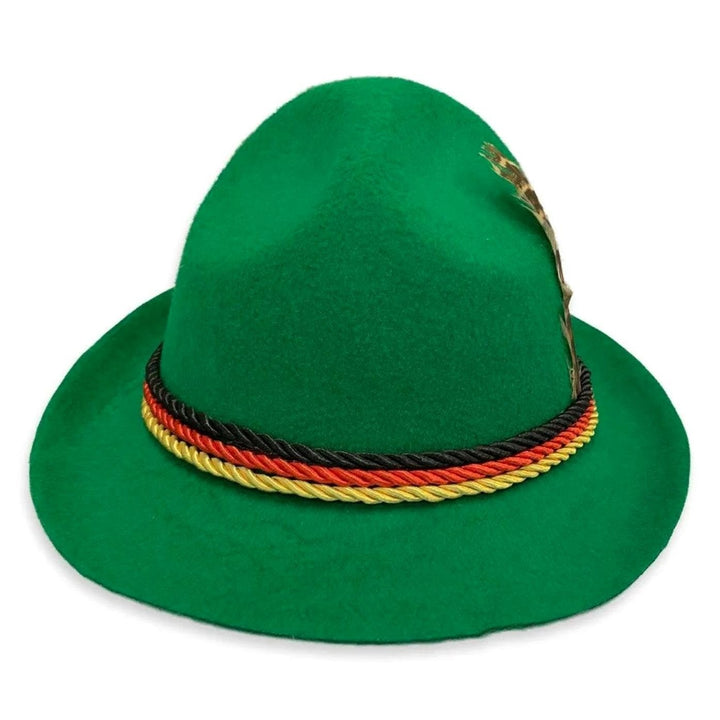 Grüner Trachtenhut mit schwarz-rot-goldener Kordelborte und Feder