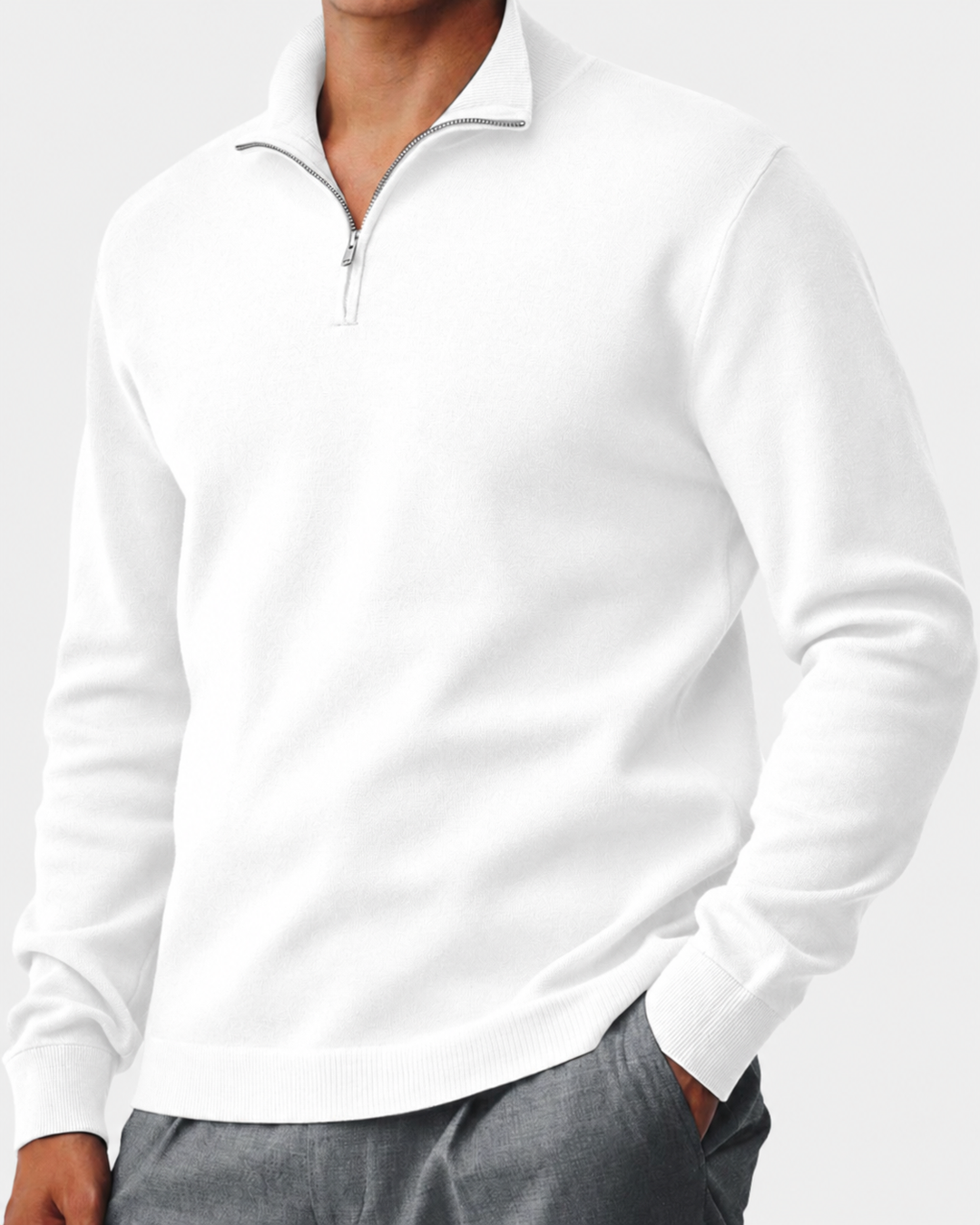 Weißer Herrenpullover mit Stehkragen und Half-Zip-Reißverschluss