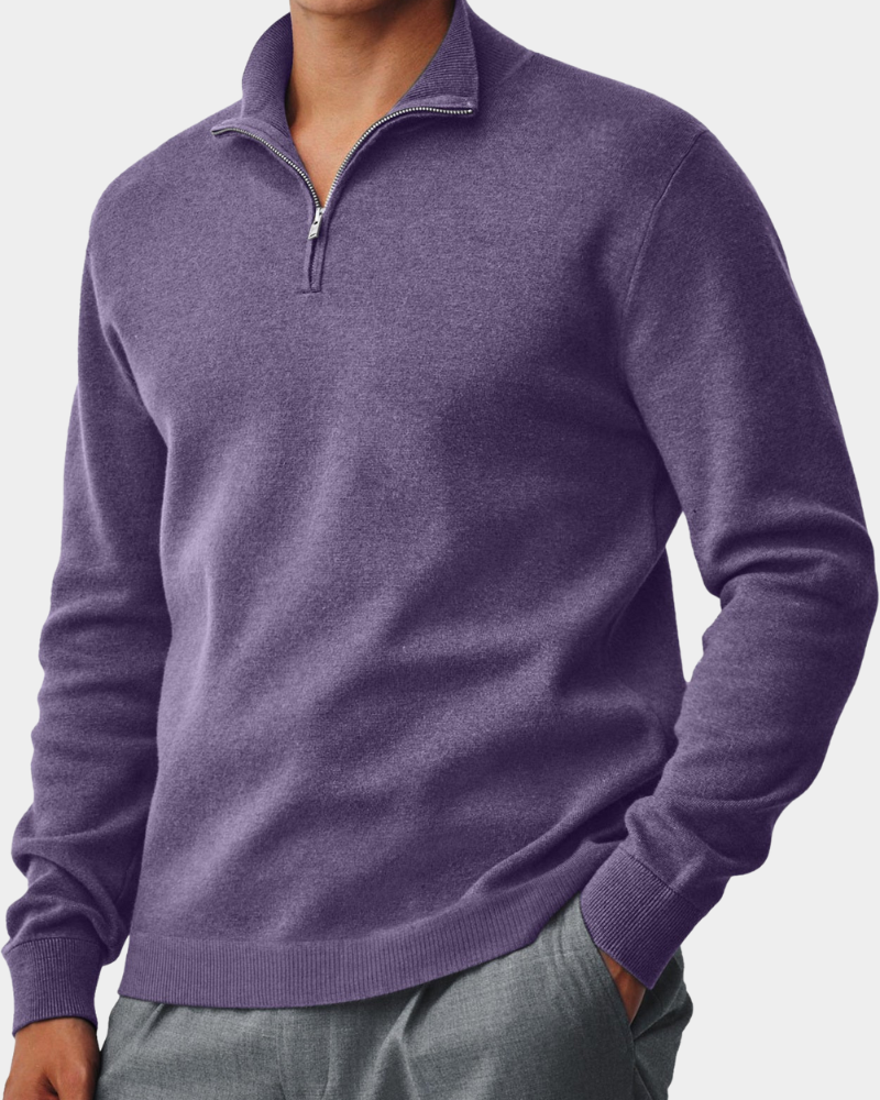 Violetter Herrenpullover mit Stehkragen und Half-Zip-Verschluss