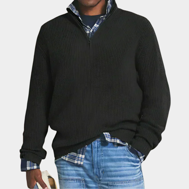 Schwarzer Strickpullover mit Reißverschlusskragen und grobem Rippstrick