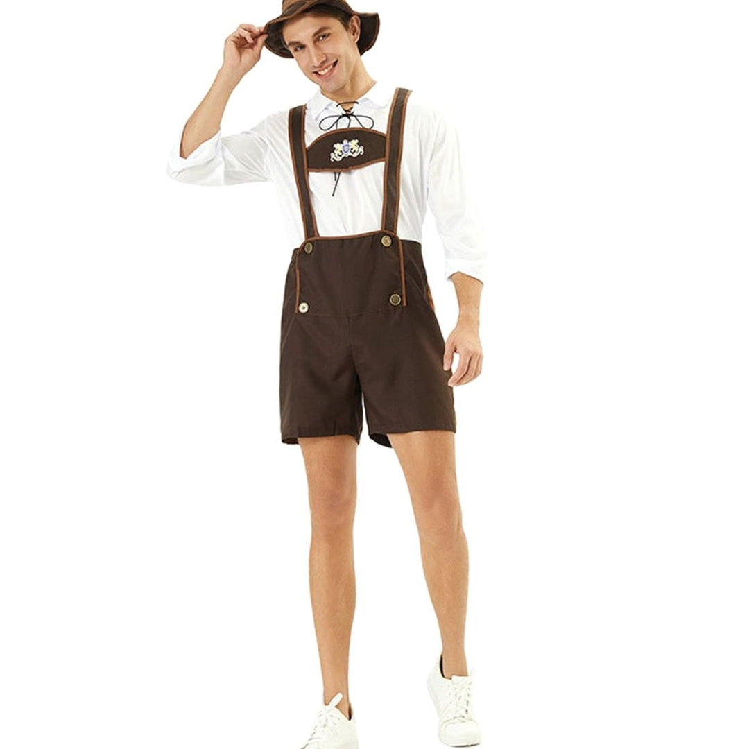Bayerisches Herrenkostüm mit brauner Lederhosen-Latzhose, Trachtenhut und weißem Hemd