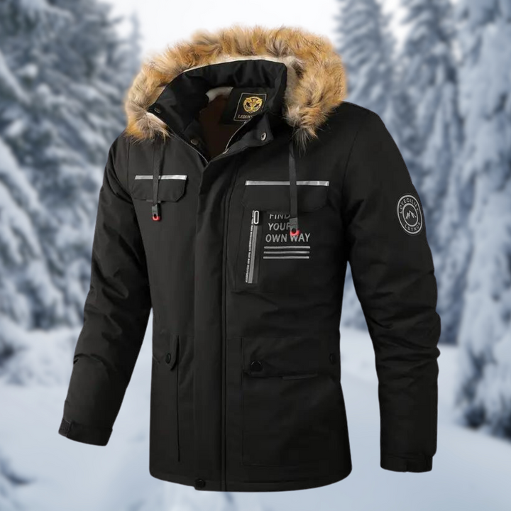 Schwarze Winterjacke mit Kunstfell-Kapuze und aufgesetzten Taschen