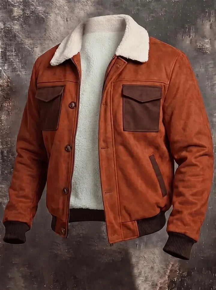 Freigestellte Sherpa-Jacke in Rostbraun mit Kunstfellkragen und Bündchen