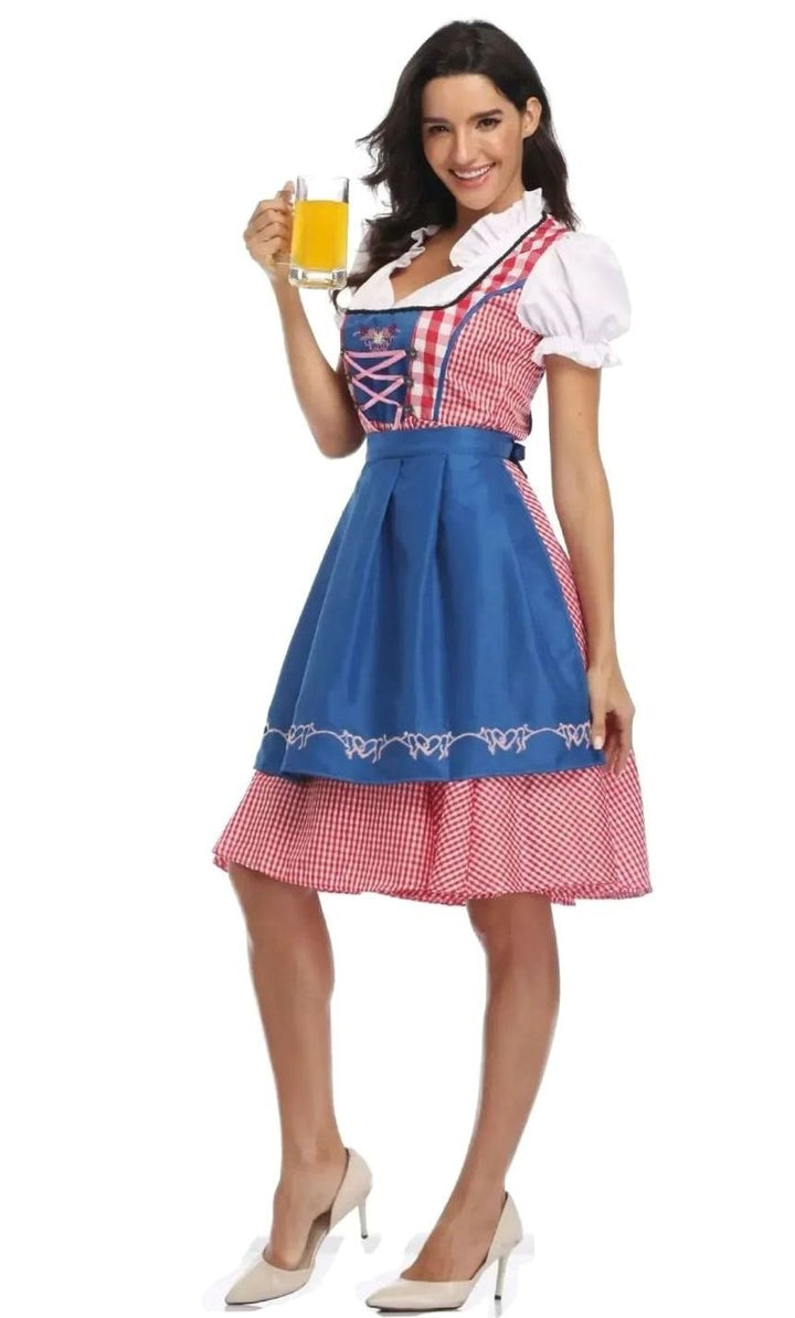 Trachtenkleid mit blauer Schürze und rot-weißem Karorock