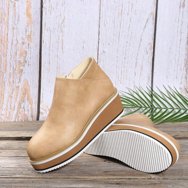 Damen Stiefeletten mit seitlichem Reißverschluss und Plateausohle - image 21