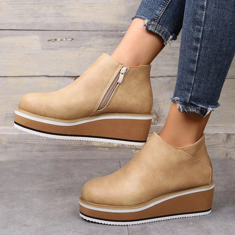 Damen Stiefeletten mit seitlichem Reißverschluss und Plateausohle - image 23
