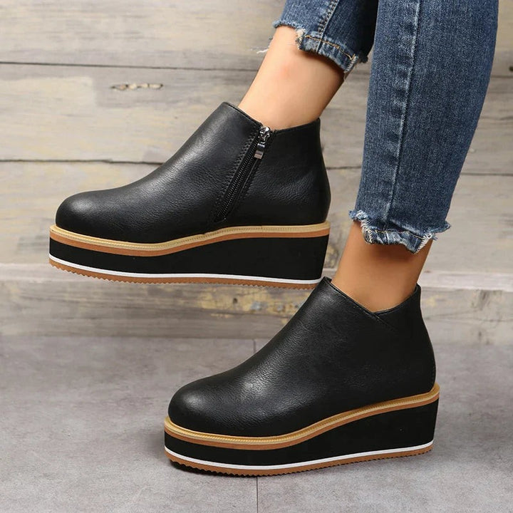Damen Stiefeletten mit seitlichem Reißverschluss und Plateausohle - image 6