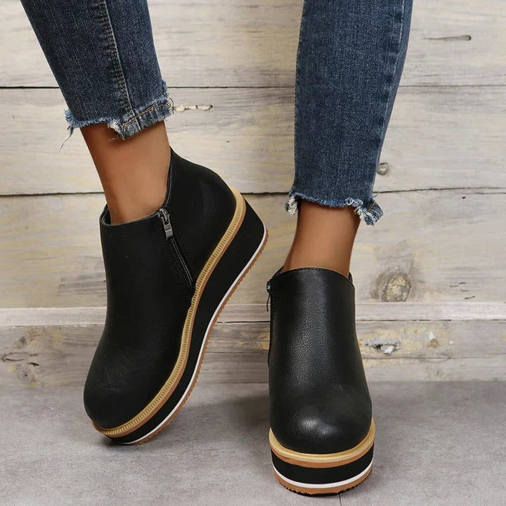 Damen Stiefeletten mit seitlichem Reißverschluss und Plateausohle - image 7